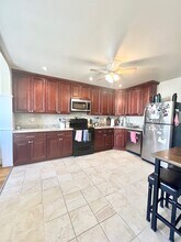 716 E 6th St, Unit 3 in Boston, MA - Building Photo - Building Photo