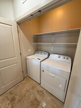 7291 N Scottsdale Rd in Scottsdale, AZ - Building Photo - Building Photo