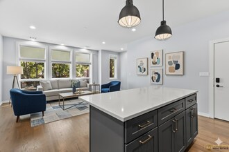 4402 S Prairie Ave in Chicago, IL - Building Photo - Building Photo