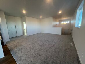 3602 33rd St S in Moorhead, MN - Building Photo - Building Photo