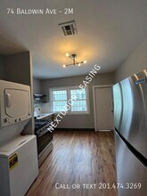 74 Baldwin Ave in Jersey City, NJ - Building Photo - Building Photo