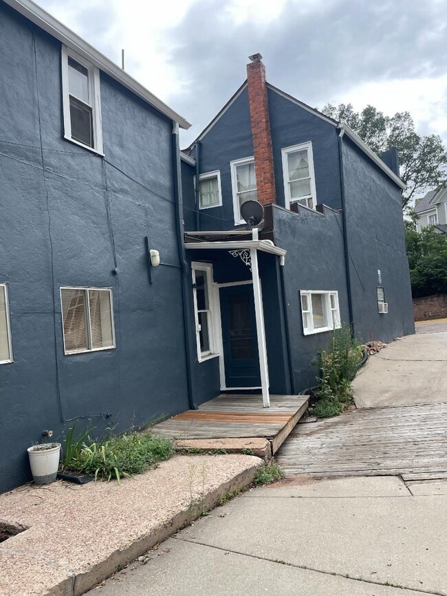 16-16 Ruxton Ave in Manitou Springs, CO - Building Photo - Building Photo