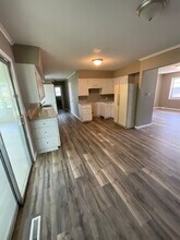 205 Elm St in Nixa, MO - Building Photo - Building Photo