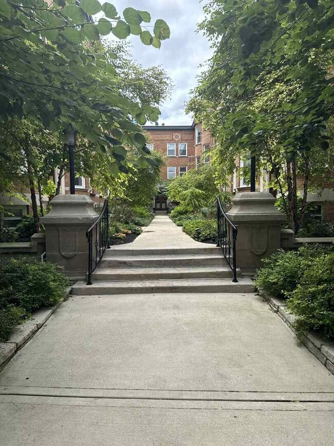 property at 631 W Barry Ave
