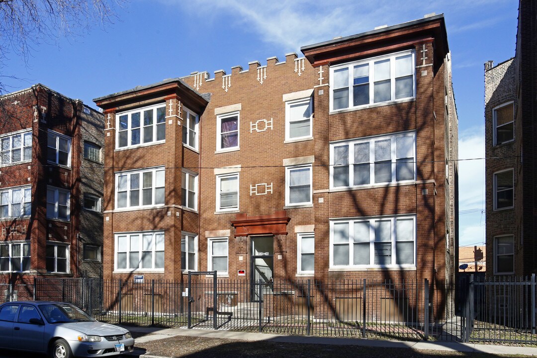 1514 E 67th St in Chicago, IL - Building Photo