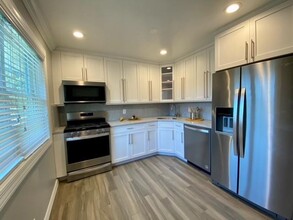 100 Terrace in Bayport, NY - Building Photo - Building Photo