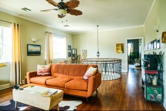 4072 State St Dr in New Orleans, LA - Foto de edificio - Building Photo