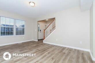 241 Owl Overlook in Burlington, KY - Foto de edificio - Building Photo