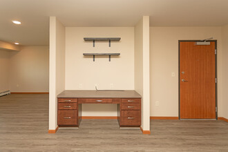 R3 Apartments in Fargo, ND - Foto de edificio - Interior Photo