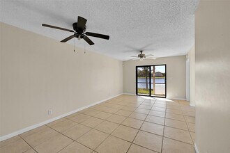 9866 Nob Hill Ct in Sunrise, FL - Building Photo - Building Photo
