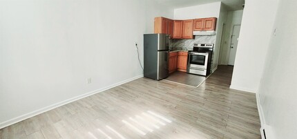 589 59th St in West New York, NJ - Building Photo - Building Photo