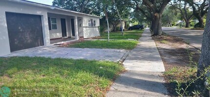 321 S 26th Ave in Hollywood, FL - Building Photo - Building Photo