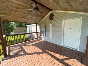 9635 Cedar Ridge Ct in Willis, TX - Building Photo - Building Photo