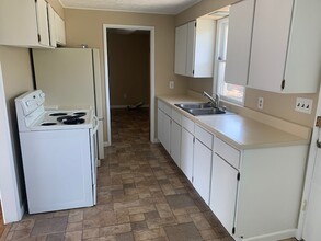 242 Lark St in Casper, WY - Building Photo - Building Photo