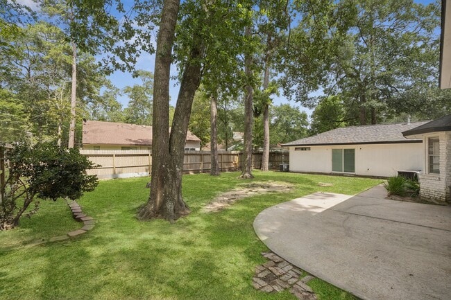 553 Cane River Ln