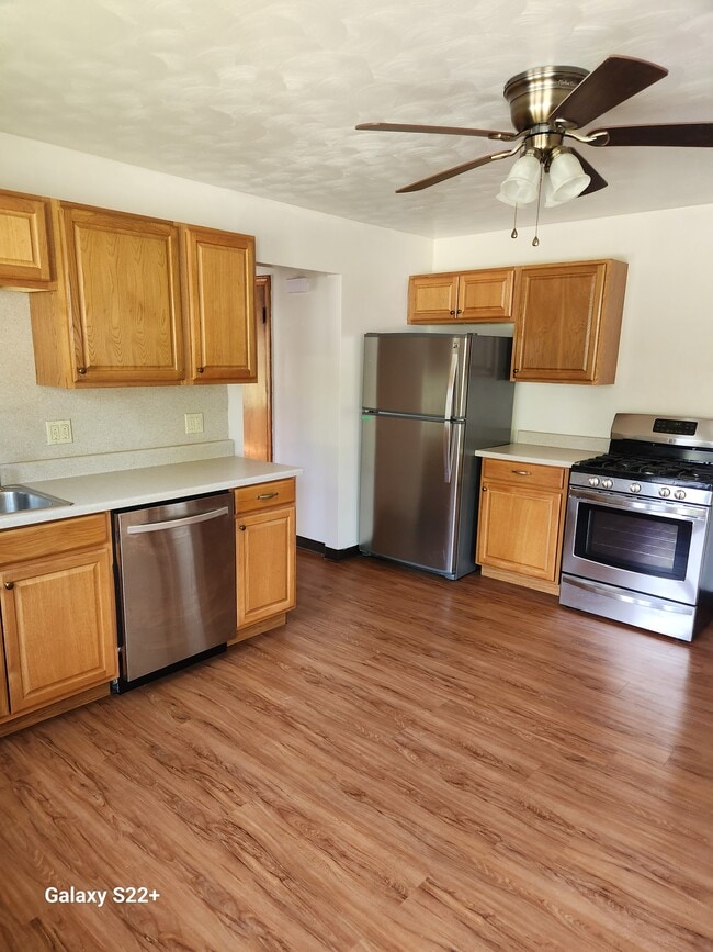 property at 4426 Greengarden Rd