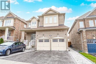 929 Greenhill Ave in Oshawa, ON - Building Photo - Building Photo