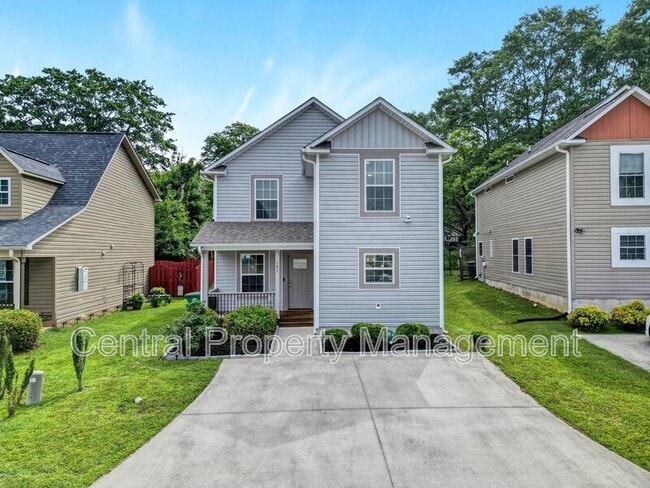 121 Crown Ct in Williamston, SC - Building Photo - Building Photo