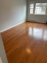 8 Groton-Harvard Rd in Ayer, MA - Building Photo - Building Photo