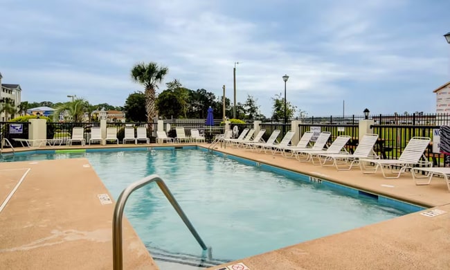 4522 N Plantation Harbour Dr, Unit E7 in Little River, SC - Foto de edificio - Building Photo