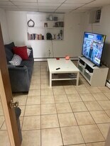 225 Travis Ave, Unit 1 in Elmont, NY - Building Photo