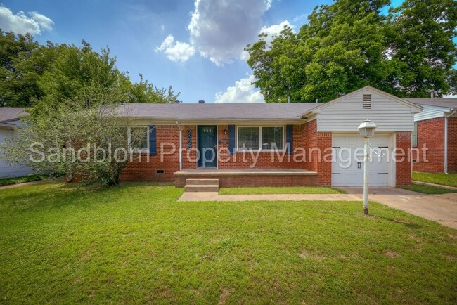 property at 2658 S Vandalia Ave