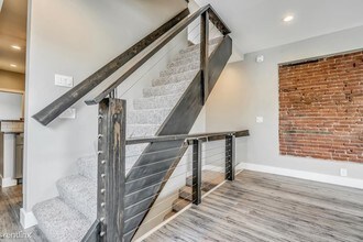 5148 Dearborn St in Pittsburgh, PA - Building Photo - Building Photo