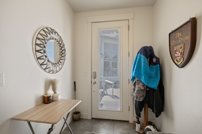 11271 S High Crest Ln in South Jordan, UT - Building Photo - Building Photo