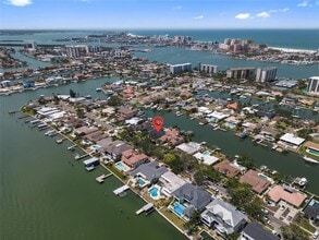 668 Harbor Is in Clearwater, FL - Building Photo - Building Photo