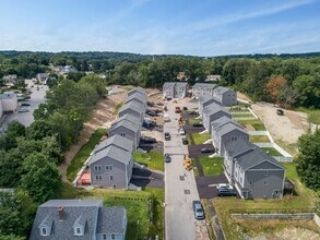 21 Burncoat Hts in Worcester, MA - Building Photo - Building Photo