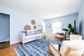 511 Donna Dr in St. Joseph, MI - Building Photo - Building Photo