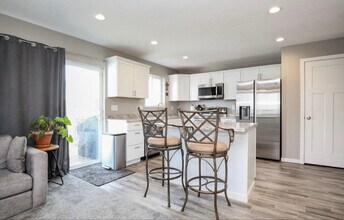 1600 East 69th St N in Sioux Falls, SD - Building Photo - Building Photo