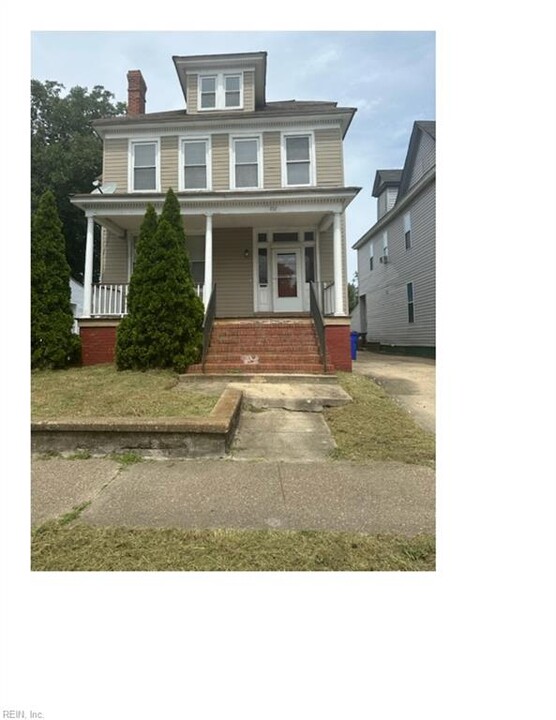 232 W 27th St in Norfolk, VA - Building Photo