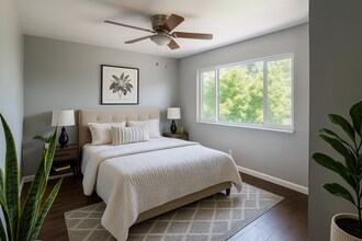 1533 Harmon St in Berkeley, CA - Building Photo - Interior Photo