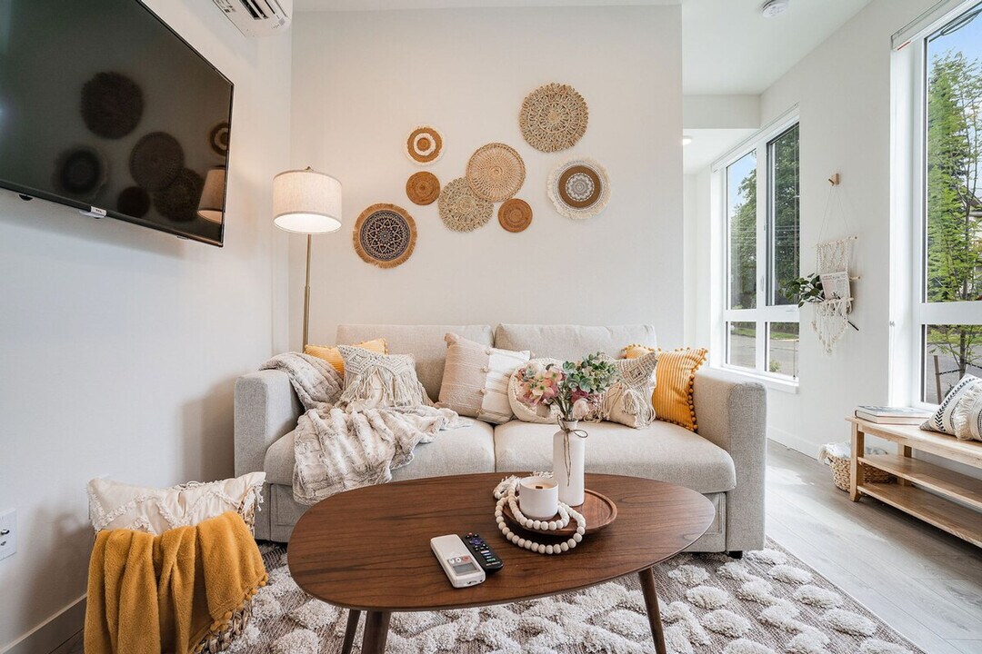 1414 E Howell St in Seattle, WA - Building Photo