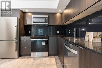 10 Eva Rd in Toronto, ON - Building Photo - Building Photo