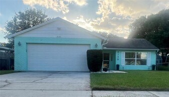 3139 Payne St in New Port Richey, FL - Building Photo