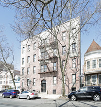 3975 Carpenter Ave in Bronx, NY - Building Photo - Building Photo