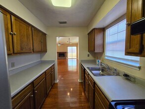8705 NW 35th Ln in Gainesville, FL - Building Photo - Building Photo