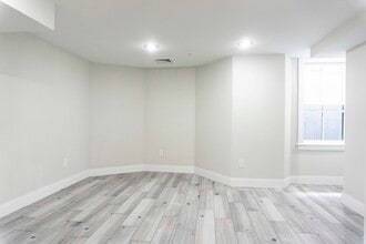 79 Linden St in Boston, MA - Building Photo - Building Photo