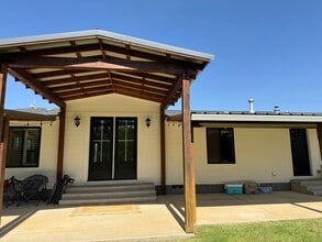 12388 Bayshore St in Marysville, CA - Building Photo - Building Photo