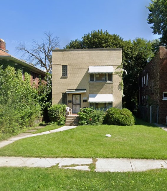 property at 15411 Myrtle Ave