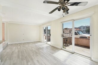 618 W Balboa Blvd-Unit -618 1/2 W Balboa Blvd in Newport Beach, CA - Building Photo - Building Photo