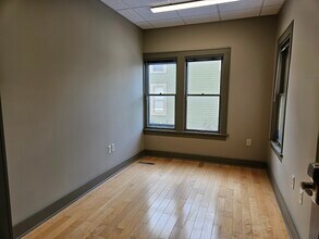 206 N Charles St in Waukesha, WI - Building Photo - Building Photo