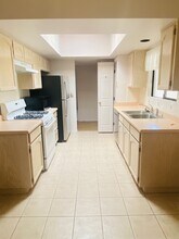 236 E Calle Turquesa in Tucson, AZ - Building Photo - Building Photo