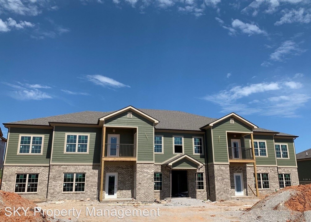 5895 Otte Court in Bowling Green, KY - Building Photo