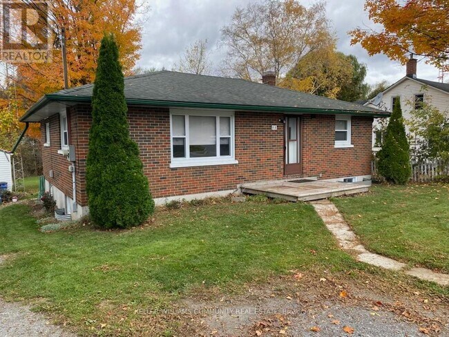 58 North St in Newcastle, ON - Building Photo - Building Photo