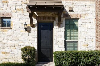 2401 Cort Dr in Carrollton, TX - Building Photo - Building Photo