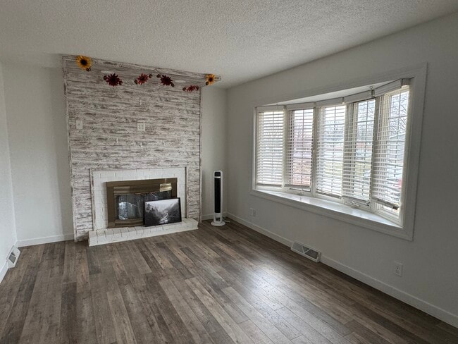 4611 Scott St in Davenport, IA - Building Photo - Building Photo