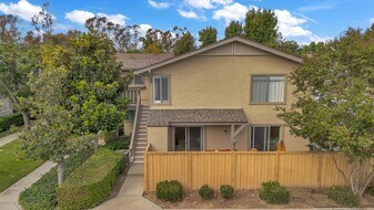 95 Rockwood in Irvine, CA - Building Photo